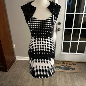 Belle by Badgley Mischa size 4 dress